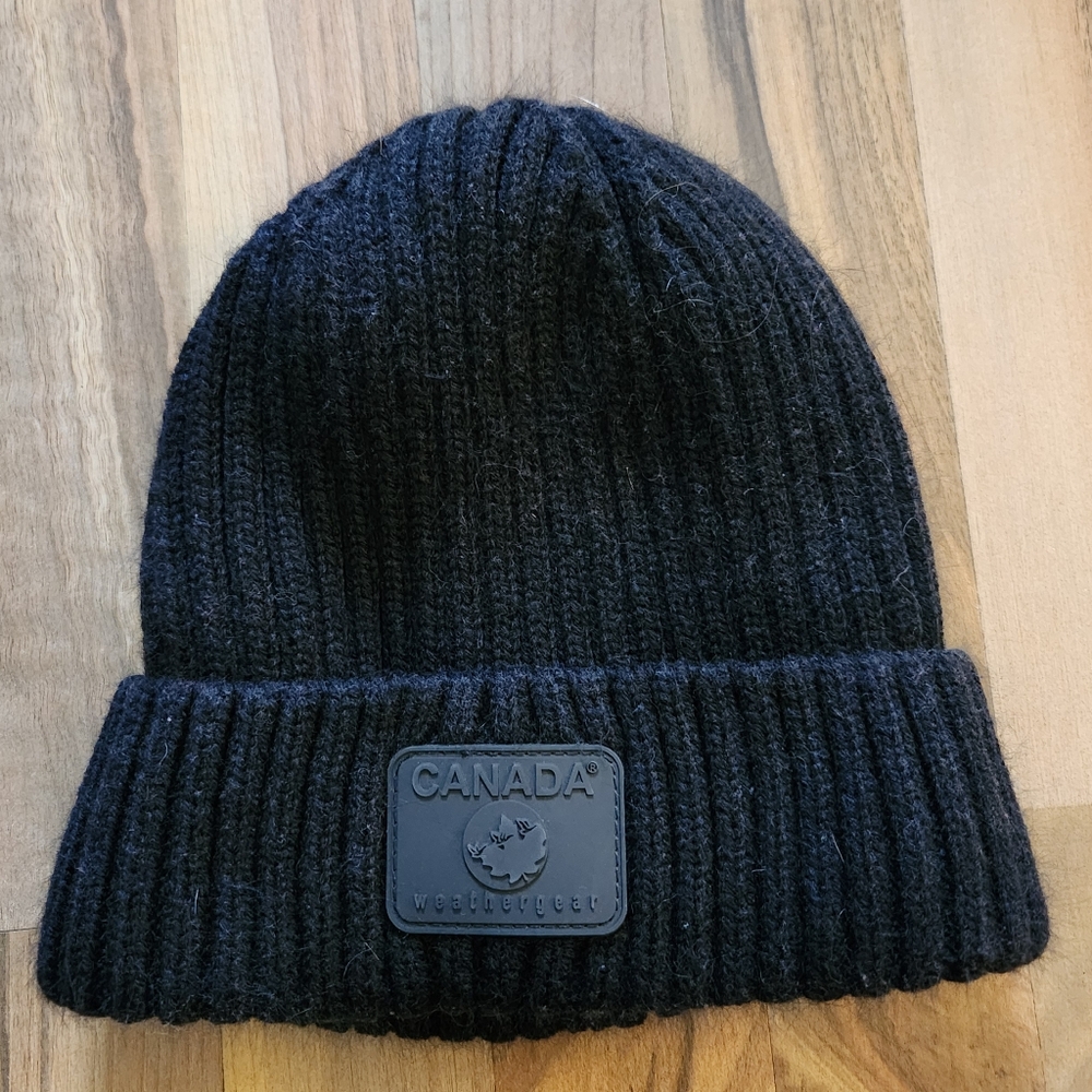 Black Knit Beanie Hat